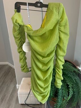 Miss Circle Lime Green Ruched Mini Dress with Long Sleeves